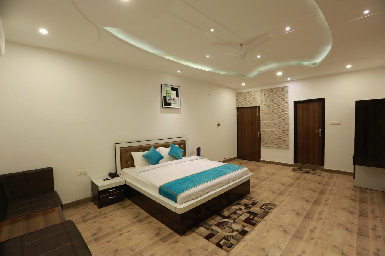 Oyo 8837 Hotel Surya Galaxy Κανπούρ Εξωτερικό φωτογραφία