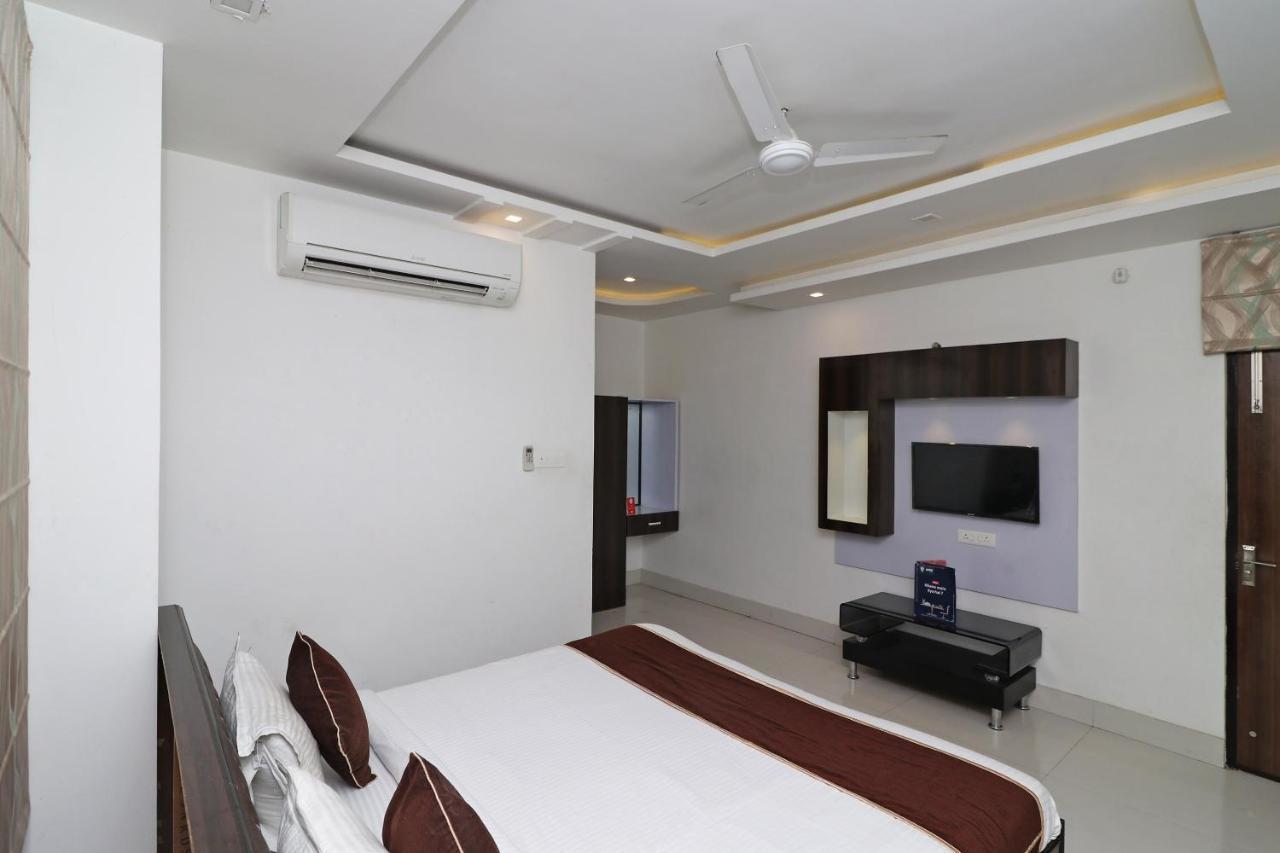 Oyo 8837 Hotel Surya Galaxy Κανπούρ Εξωτερικό φωτογραφία