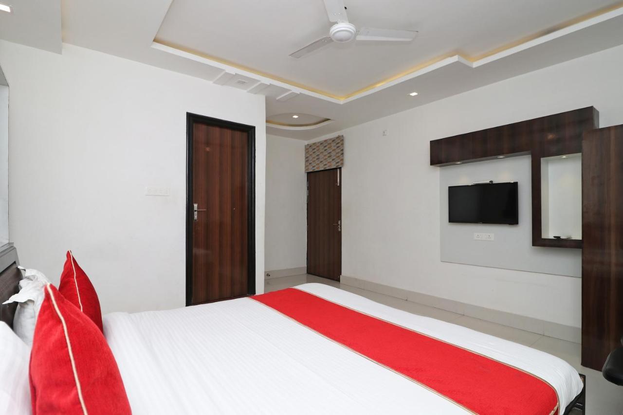 Oyo 8837 Hotel Surya Galaxy Κανπούρ Εξωτερικό φωτογραφία